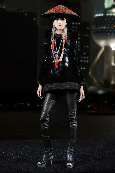 Look 43